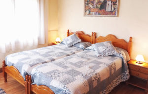 Habitacions dobles i triples en casa rural El Torrent Solsones
