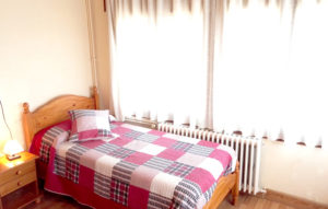 Habitacions dobles i triples en casa rural El Torrent, Solsones